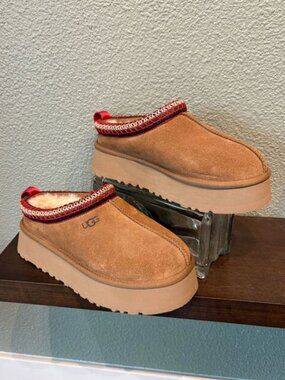 Ugg Taz II Platform Chestnut